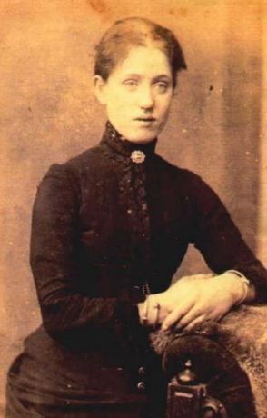 Elen Elizabeth Read